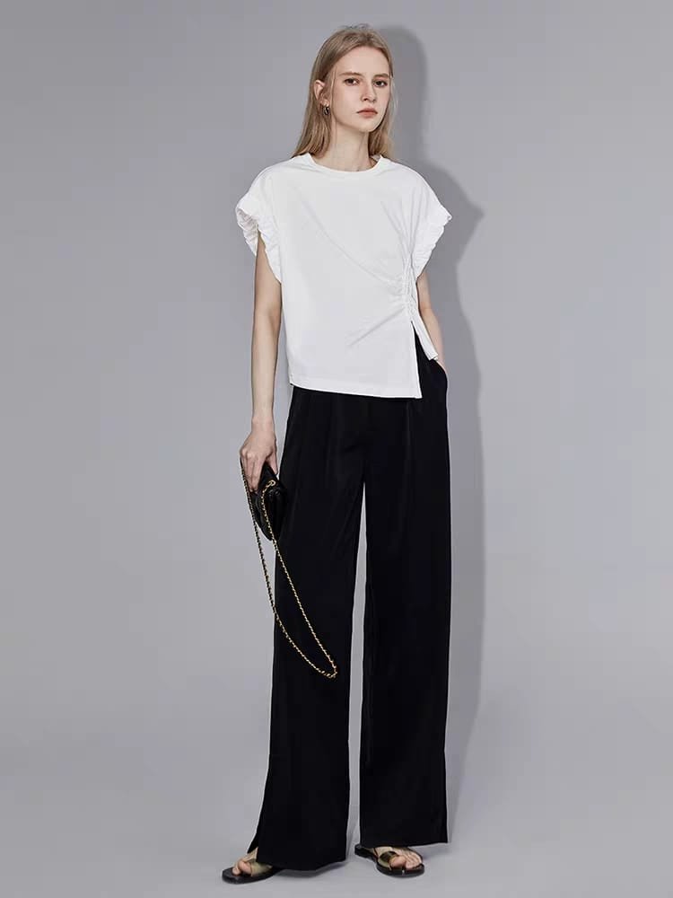t-shirt with details & black flare pants